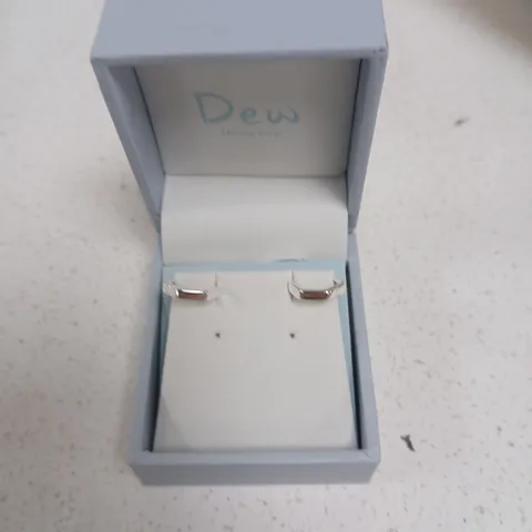 DEW JEWELLERY BOX WITH HOOP EARRINGS 