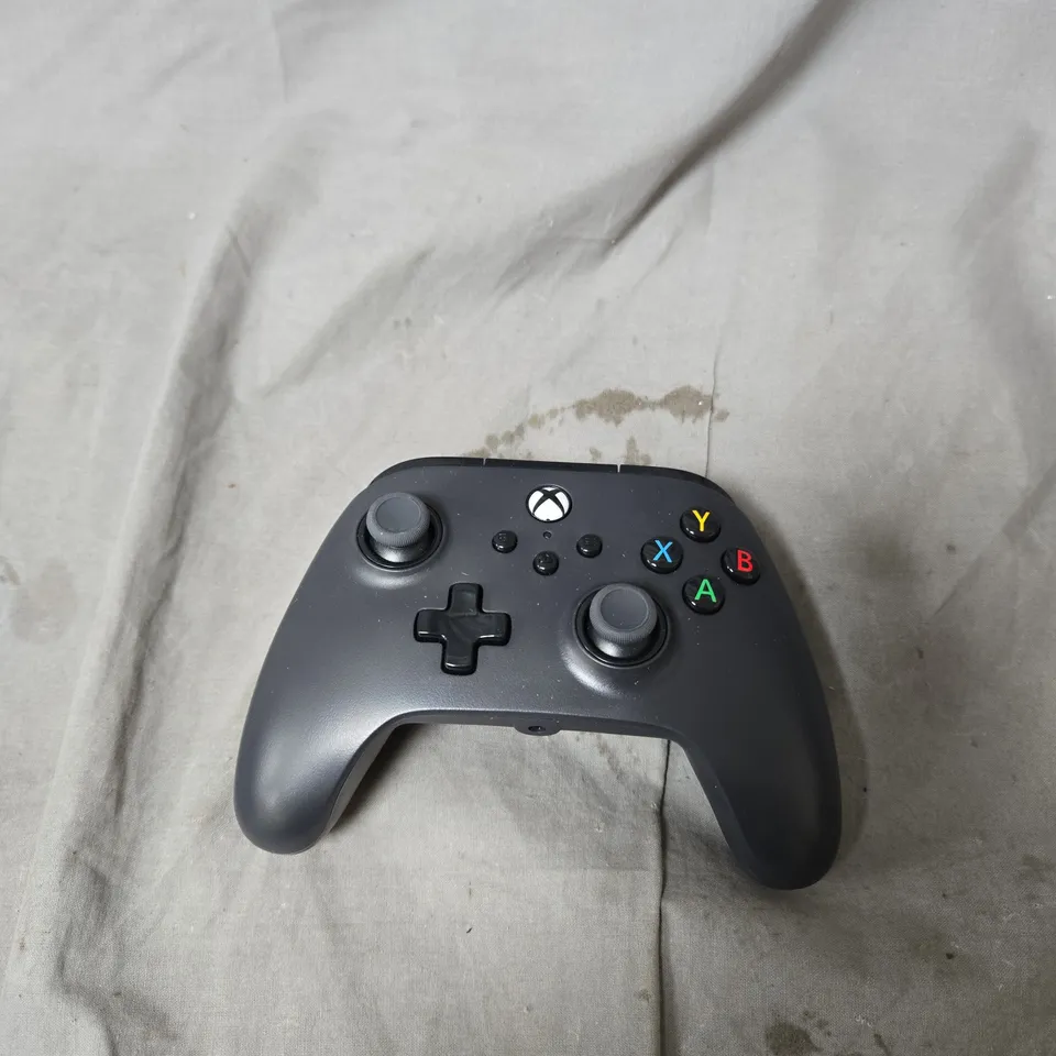 POWER A WIRED CONTROLLER FOR XBOX SERIES X,S - BLACK