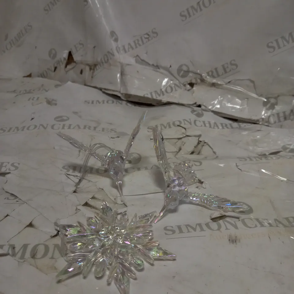 JM BY JULIEN MACDONALD IRIDESECENT DECORATIONS