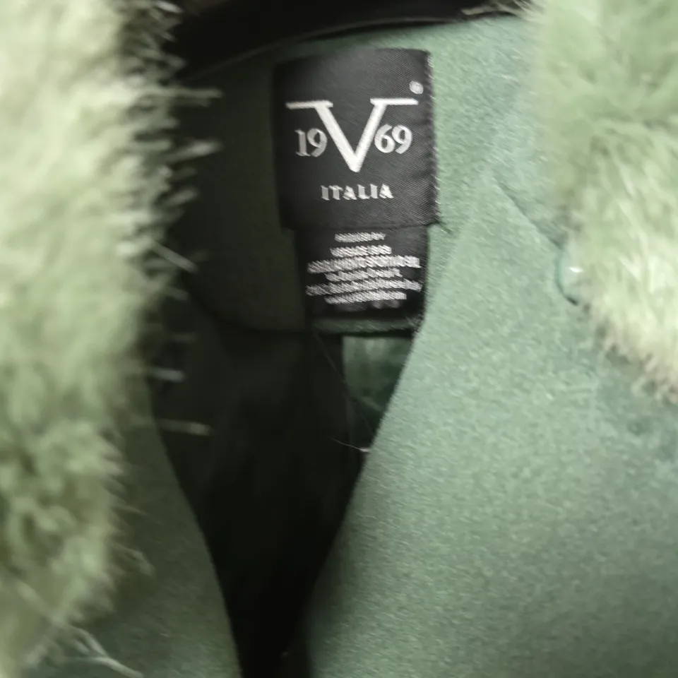 19V69 ITALIA CAPPOTTO CON PELLICCIA COAT IN VERDE - XL