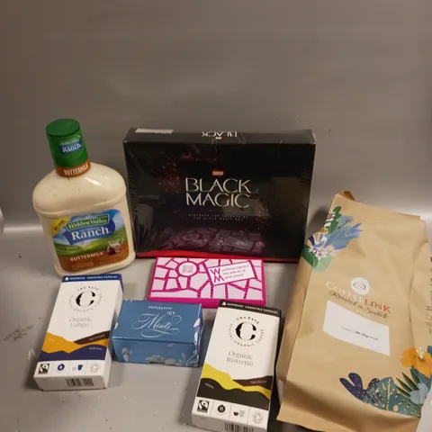 APPROXIMATELY 10 ASSORTED FOOD/DRINK PRODUCTS TO INCLUDE NESTLE BLACK MAGIC CHOCOLATE SELECTION, COFFEE LINK COFFEE, FORTNUM & MASON ICY MINTS ETC 