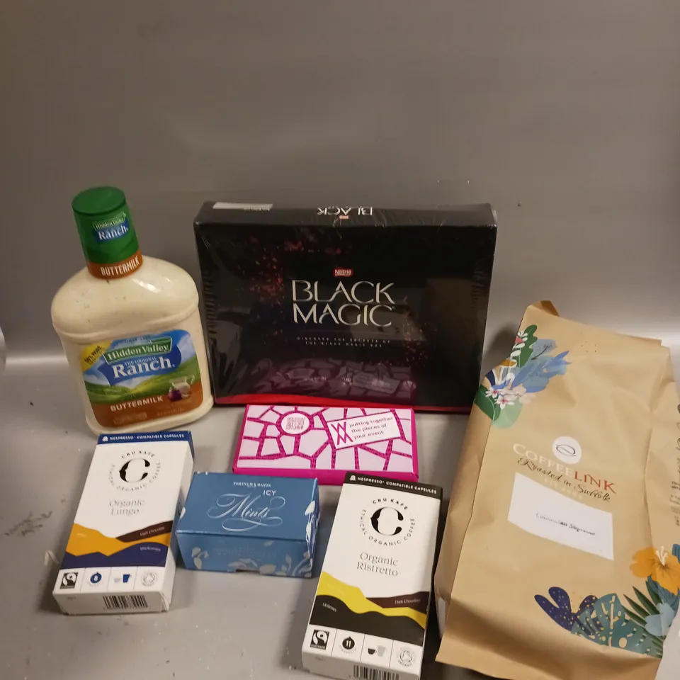 APPROXIMATELY 10 ASSORTED FOOD/DRINK PRODUCTS TO INCLUDE NESTLE BLACK MAGIC CHOCOLATE SELECTION, COFFEE LINK COFFEE, FORTNUM & MASON ICY MINTS ETC 