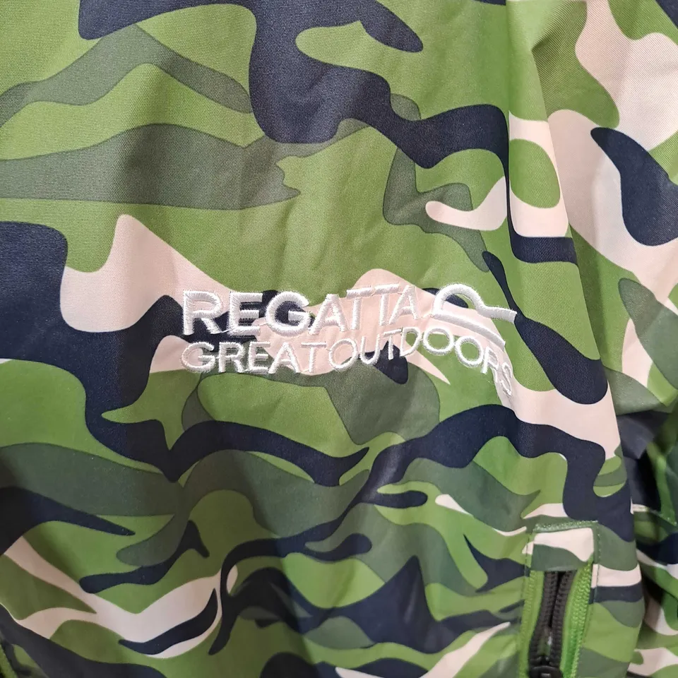 REGATTA ADLT WATERPROOF ROBE CACTUS CAMO SIZE S/M