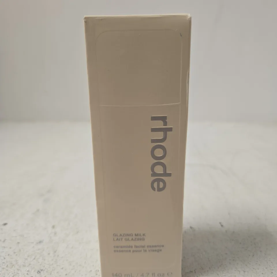 RHODE GLAZING MILK CERAMIDE FACIAL ESSENCE 