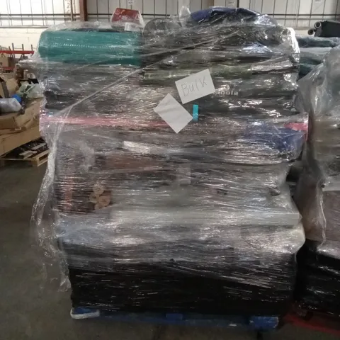 PALLET OF ASSORTED HOUSEHOLD GOODS AND PRODUCTS TO INCLUDE; SUITCASES, WRAPPING PAPER, BEER PONG, SPORTS ITEMS ETC