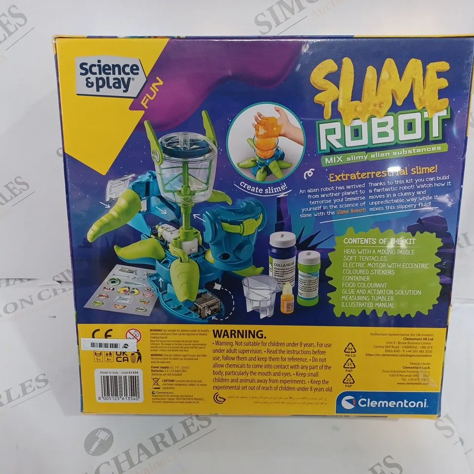 BOXED AND SEALED CLEMENTONI SCIENCE & PLAY SLIME ROBOT