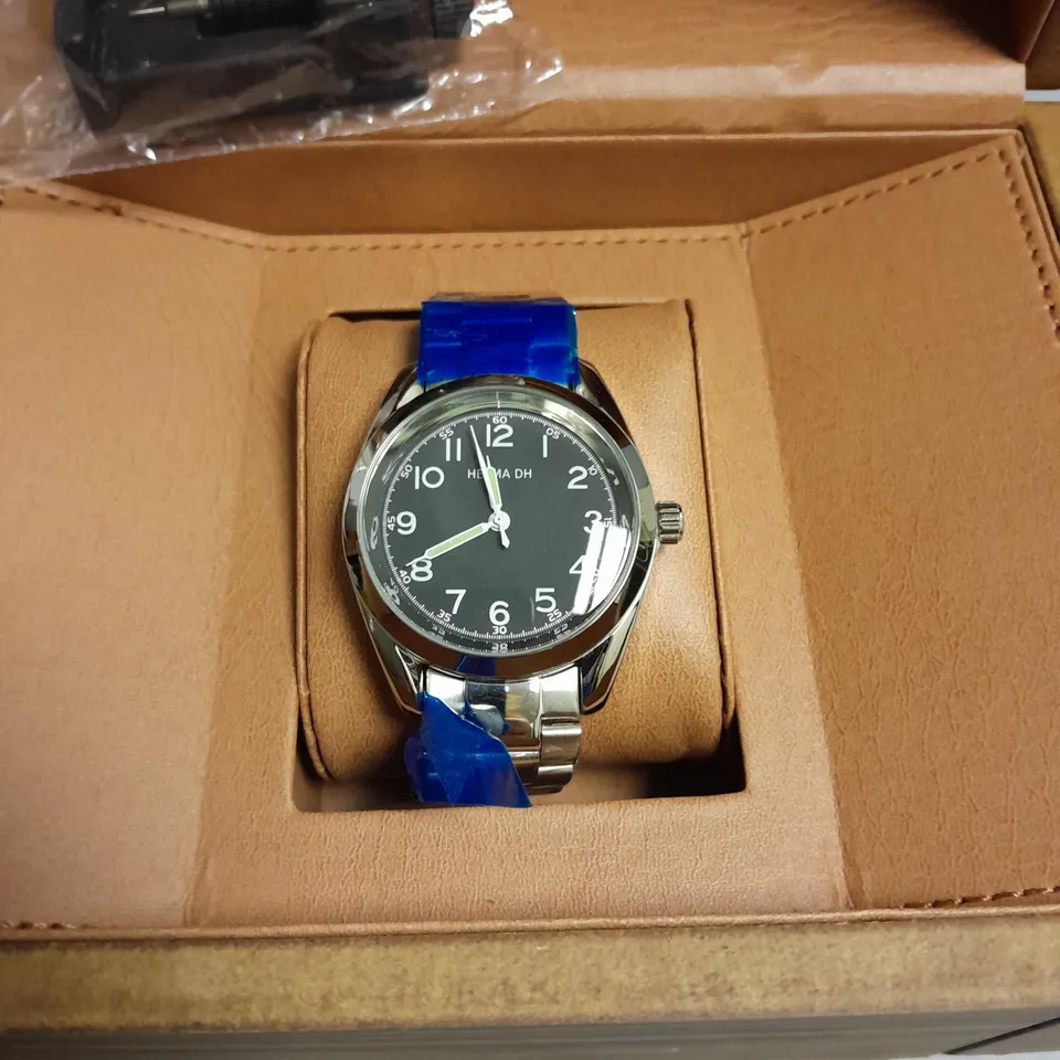 BOXED HELMA DH GENTS STAINLESS STEEL WRISTWATCH