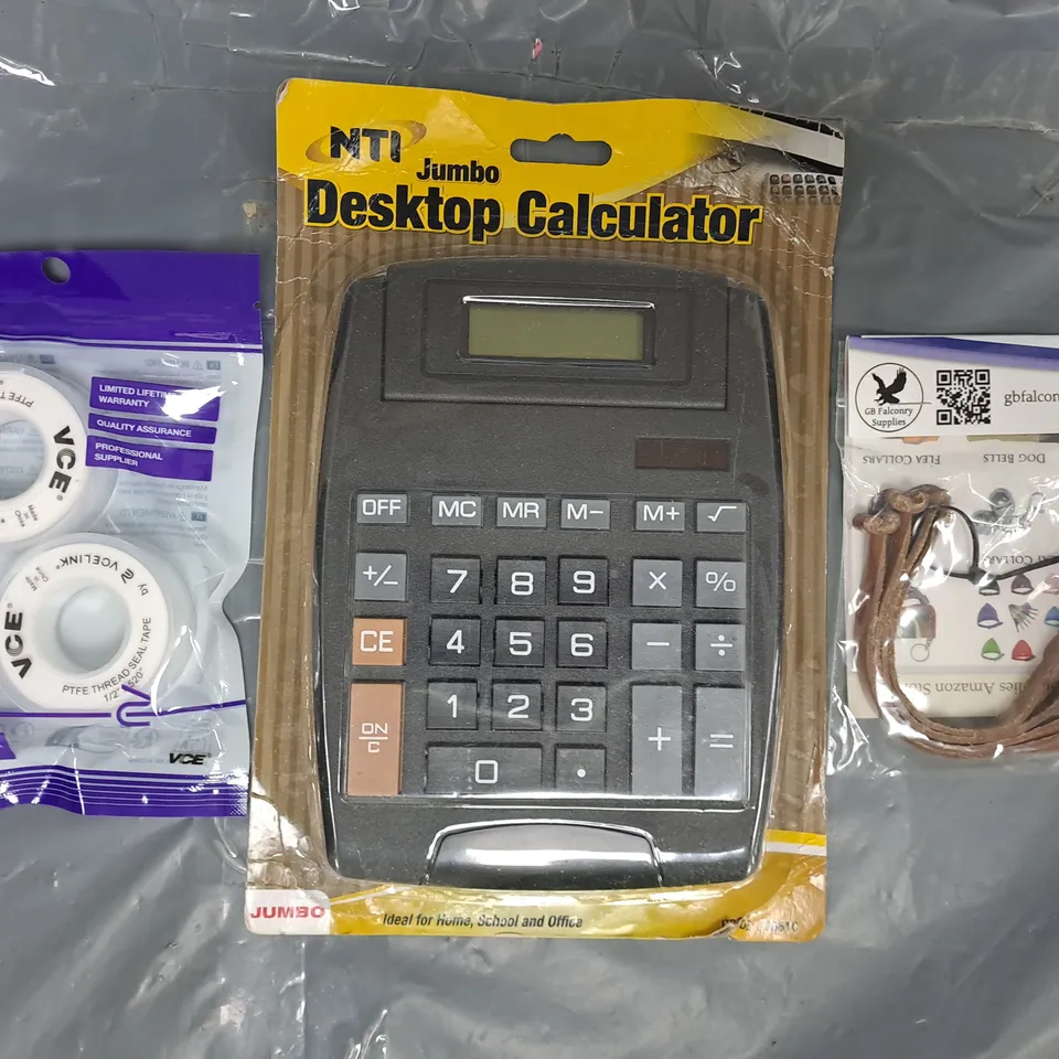 APPROXIMATELY 10 ASSORTED HOUSEHOLD ITEMS TO INCLUDE JUMBO DESKTOP CALCULATOR, ETC 