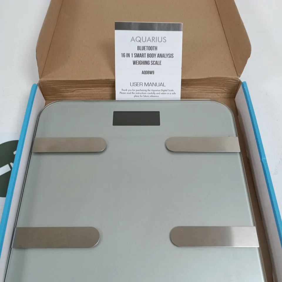 AQUARIUS BLUETOOTH 16 IN 1 SMART BODY ANALYSIS WEIGHING SCALE – BOXED COLLECTION ONLY - GLASS