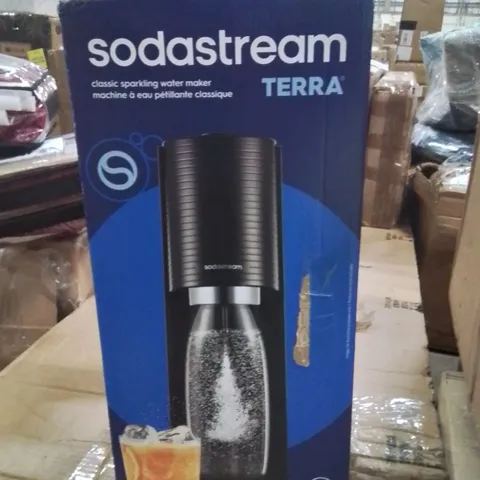 BOXED SODASTREAM SPARKLING WATER MAKER