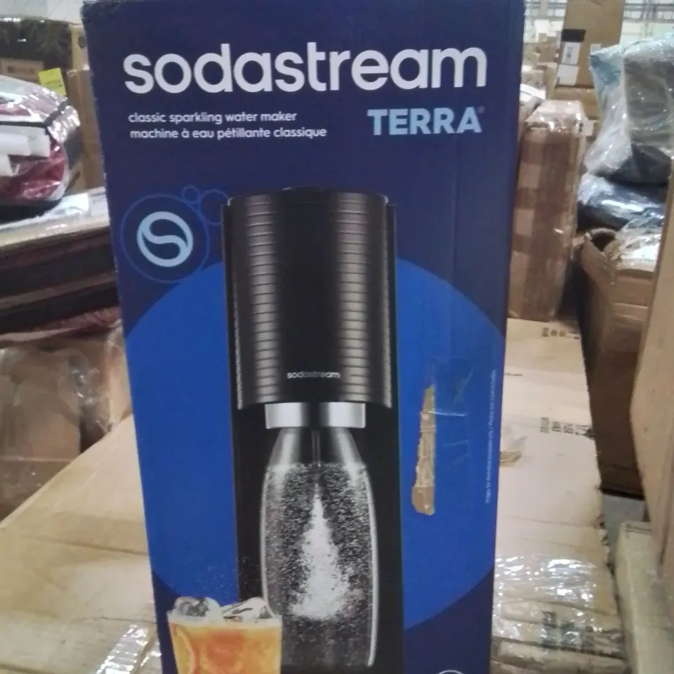 BOXED SODASTREAM SPARKLING WATER MAKER
