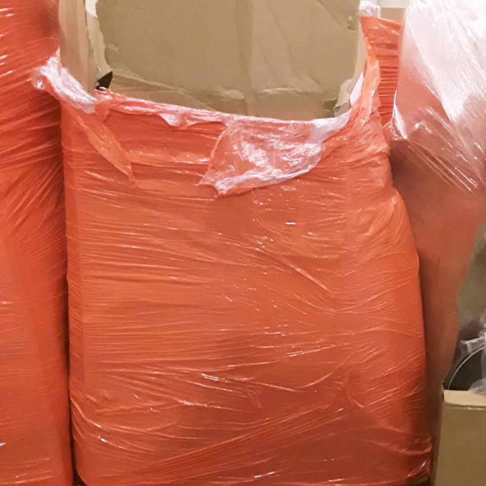 PALLET OF ASSORTED PRODUCTS INCLUDING 6FT FOLDING TABLE, KIDS BUILDING BLOCKS, LED AQUARIUM LIGHT, STIKBOT ADVENT CALENDAR 