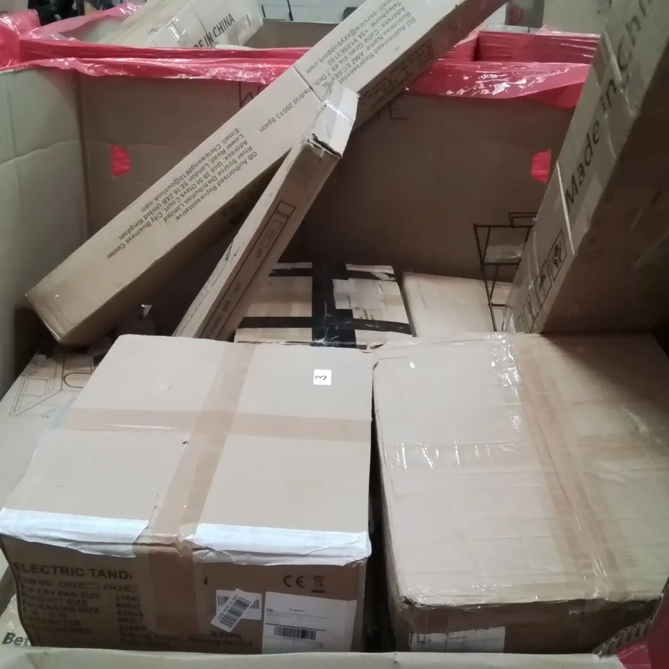 PALLET CONTAINING ASSORTED PRODUCTS INCLUDING: INSTANT VORTEX PLUS AIR FRYER, CAMPING POP UP TENT, BABY PLAY PEN, 19" LED TV, GREY STANDING HEATER ECT