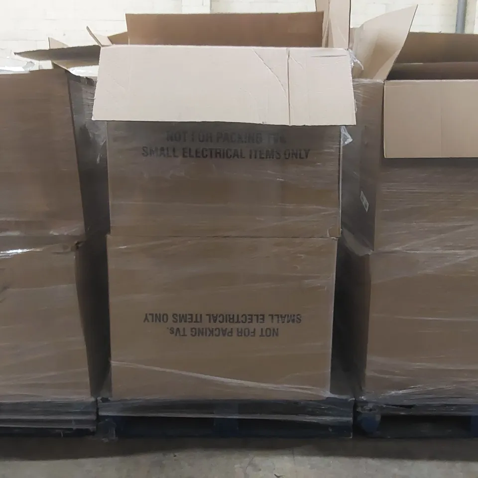 PALLET CONTAINING A LARGE QUANTITY OF ASSORTED CHILDREN'S BOOKS AND RELATED ITEMS
