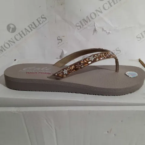 SKECHERS JEWEL STRAP SANDALS, GREY - UK SIZE 8