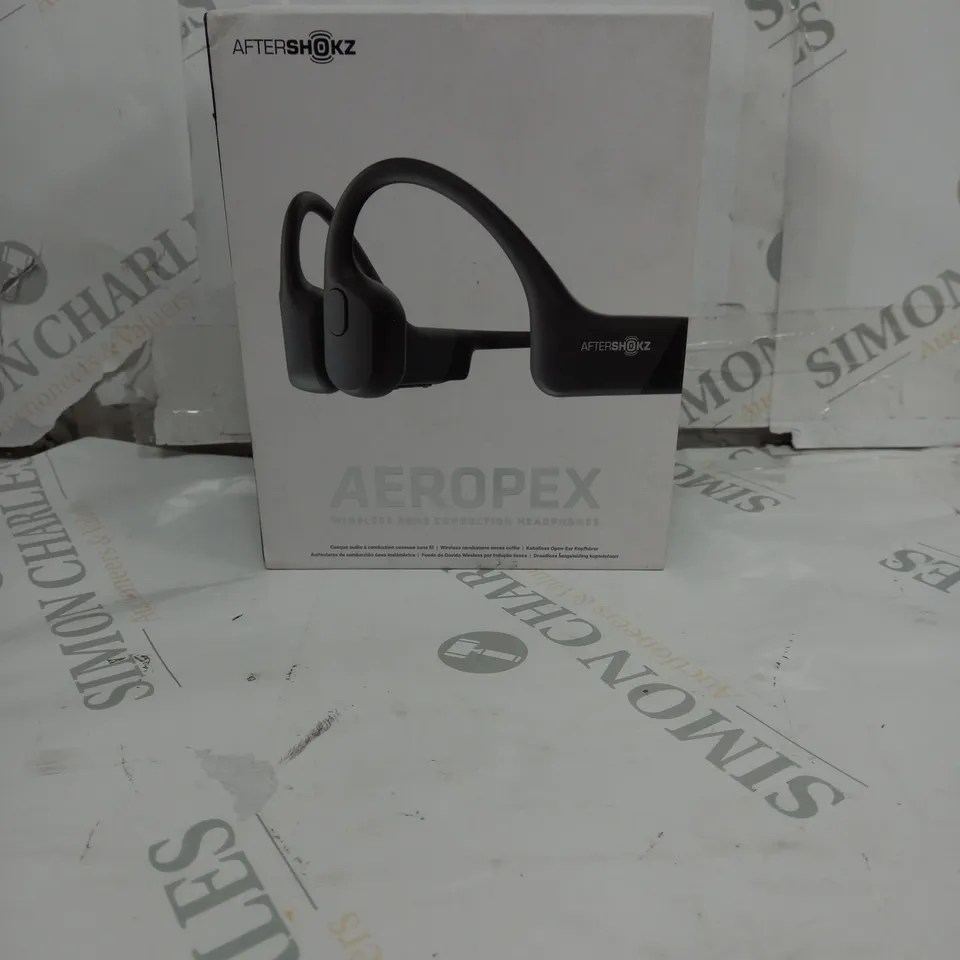 BOXED AEROPEX WIRELEDD BONE HEADPHONES