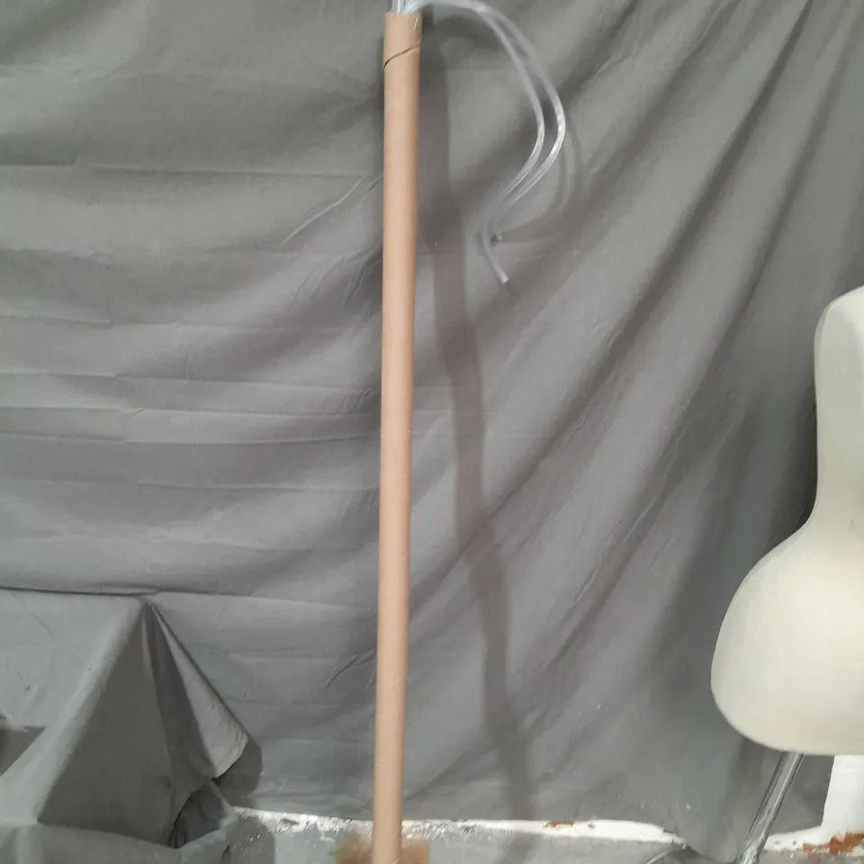 LOT OF CLEAR PLASTIC TRIMMING - APPROXIMATE LENGTH 180cm
