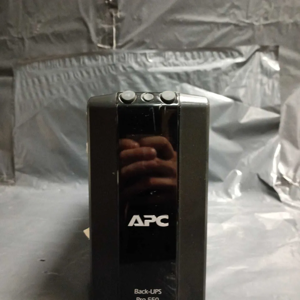 APC BACK-UPS PRO 550 (BE550G)