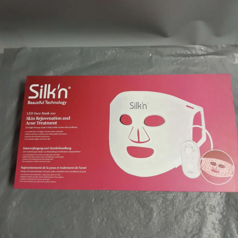 BOXED SILK'N LED FACE MASK 100 SKIN REJUVENATION AND ACNE TREATMENT
