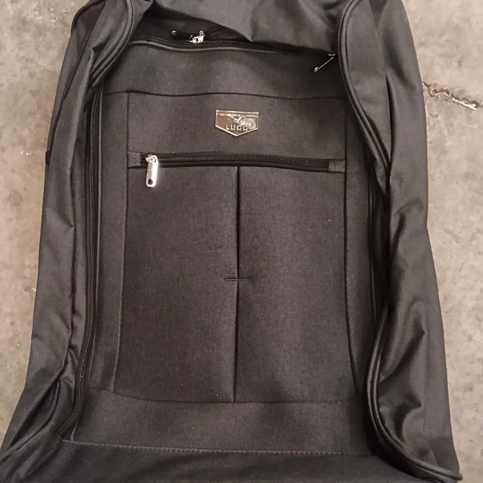 UNBOXED KEPLIN LUGG LIGHTWEIGHT DESIGN TRAVEL SUITCASE MEDIUM SIZE WITH WHEELS BLACK COLOUR 