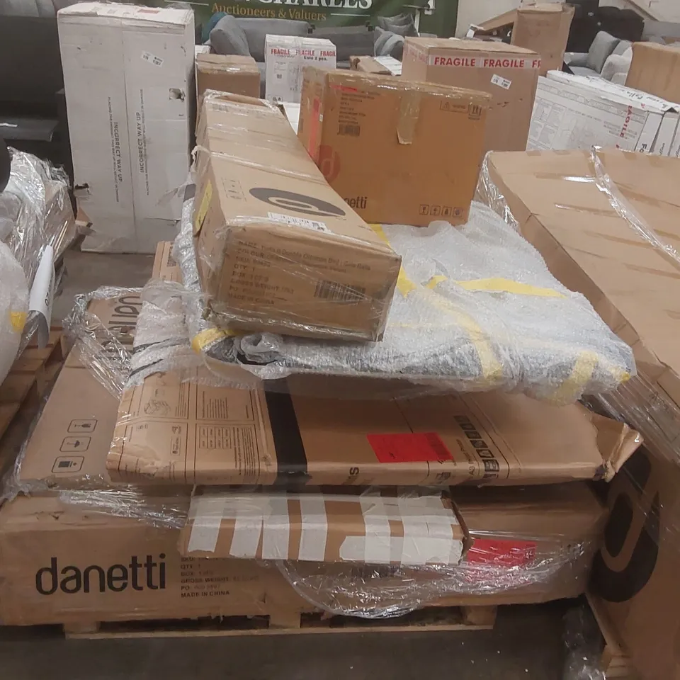 PALLET CONTAINING A LARGE QUANTITY OF ASSORTED DANETTI FURNITURE PARTS