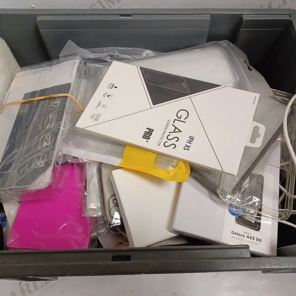 BOX OF APPROX 20 ITEMS INCLUDING ASSORTED CASES, SCREEN PROTECTORS AND CABLES FOR VARIOUS MOBILE PHONES