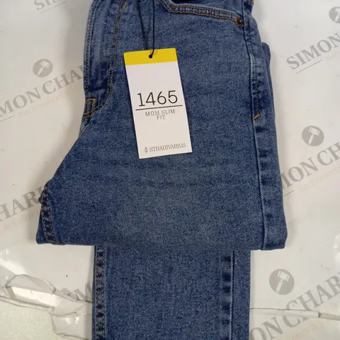 STRADIVARIUS MOM SLIM FIT BLUE JEANS - SIZE UK 8 