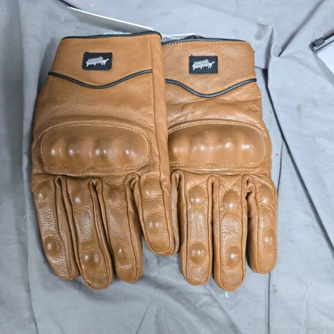 MACLEOD TAN LEATHER MOTOR GLOVES WITH KNUCKLE PADDING 