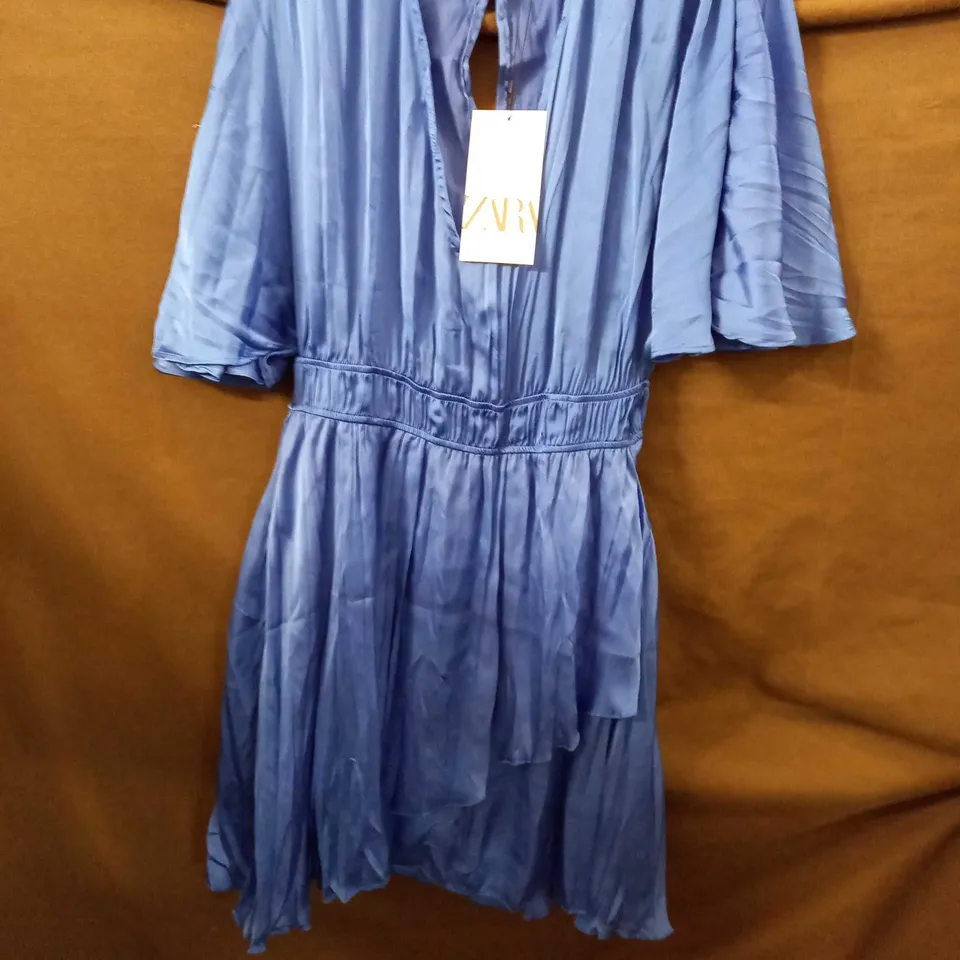 ZARA PUFFY SLEEVE DRESS IN BLUE - XS