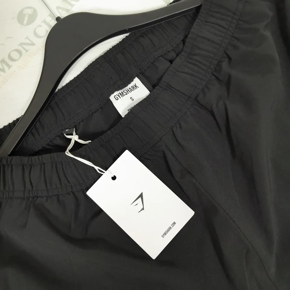 GYMSHARK ARRIVAL PANT IN BLACK SIZE S