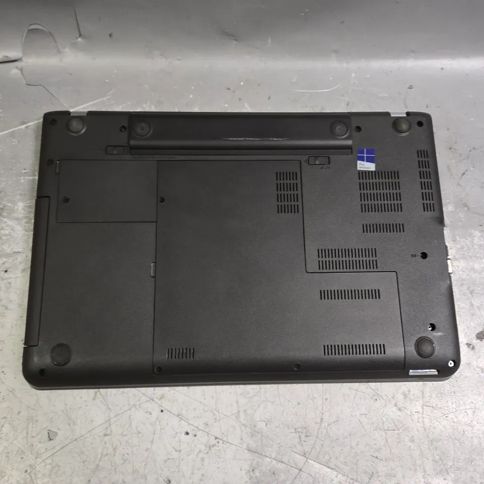 LENOVO THINKPAD E560 LAPTOP