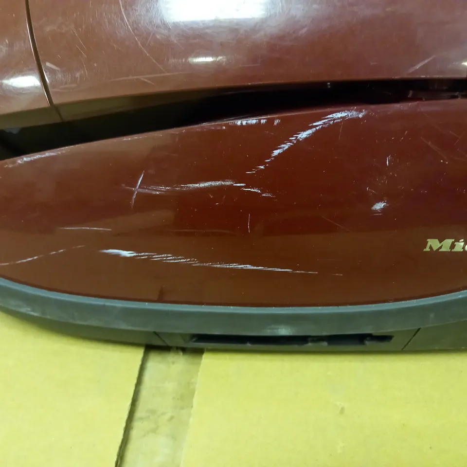 MIELE SGDF3 VACCUM - BODY ONLY