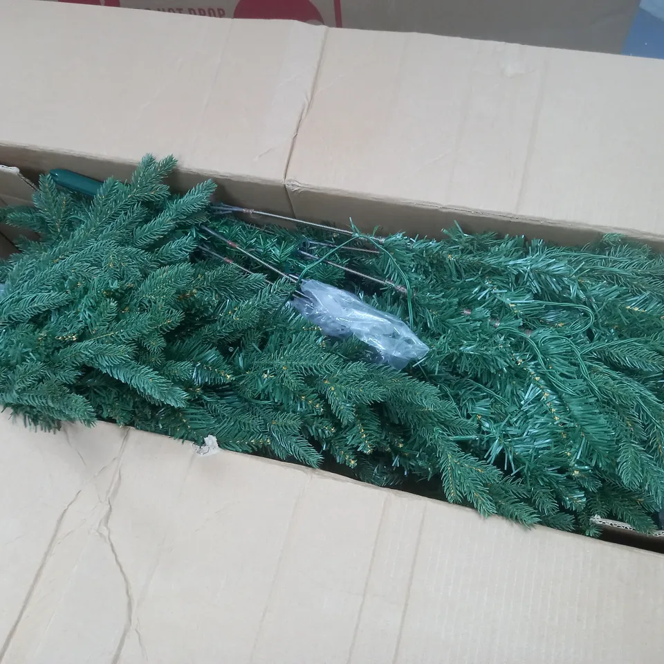 BOXED HOME REFLECTIONS PRE-LIT 6FT CHRISTMAS TREE / COLLECTION ONLY