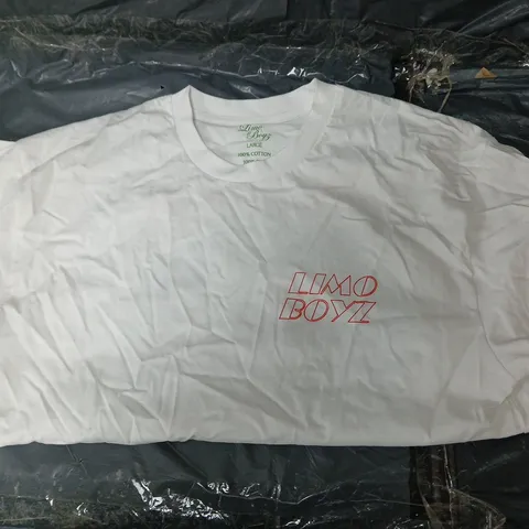 10X LIMO BOYS LARGE CHRISTMAS LIGHTS TOUR TEE IN WHITE 