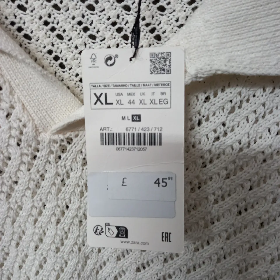 ZARA WHITE KNIT POLO SHIRT - UK XL