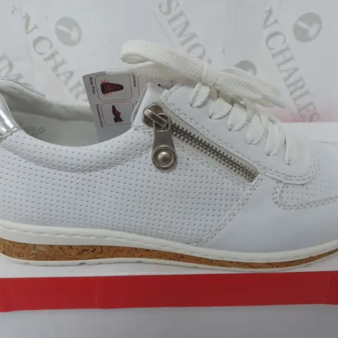 BOXED RIEKER ZIP TRAINERS, WHITE - SIZE 39