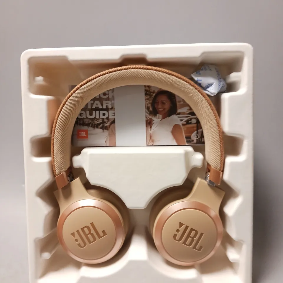 JBL NOISE CANCELLING HEADPHONES