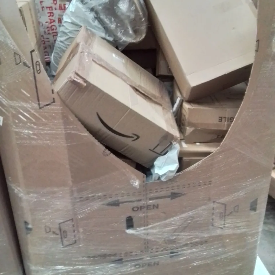 PALLET CONTAINING VARIOUS ASSORTED BOXED HOUSEHOLD ITEMS TO INCLUDE: CATHAMMOCK PET BED, WOVEN BASKETS, TOILET RISER, AND LOTS MORE UNMARKED BOXED ITEMS 