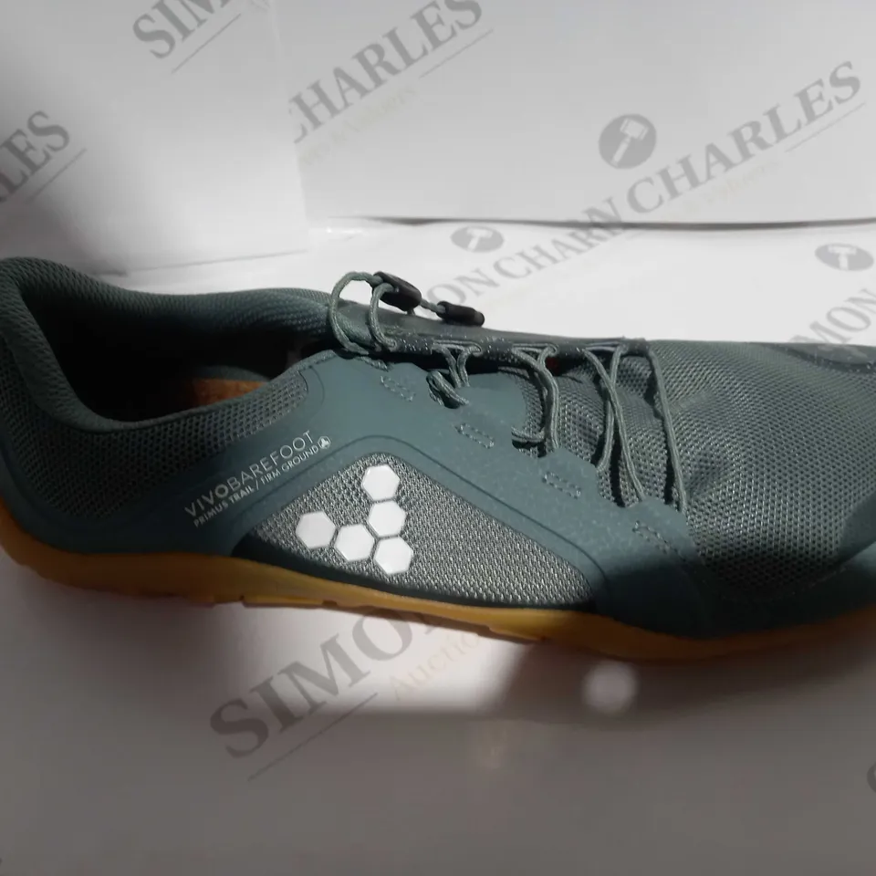 BOXED VIVO BAREFOOT SHOES IN GREEN SIZE EUR 45