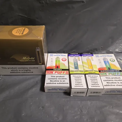 APPROXIMATELY 20 ASSORTED E-CIGARETTE & VAPING ITEMS IN VARIOUS BRANDS