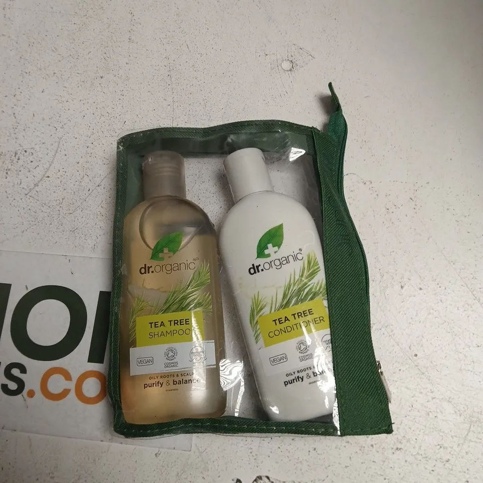 DR ORGANIC TEA TREE SHAMPOO & CONDITIONER SET IN GREEN POUCH