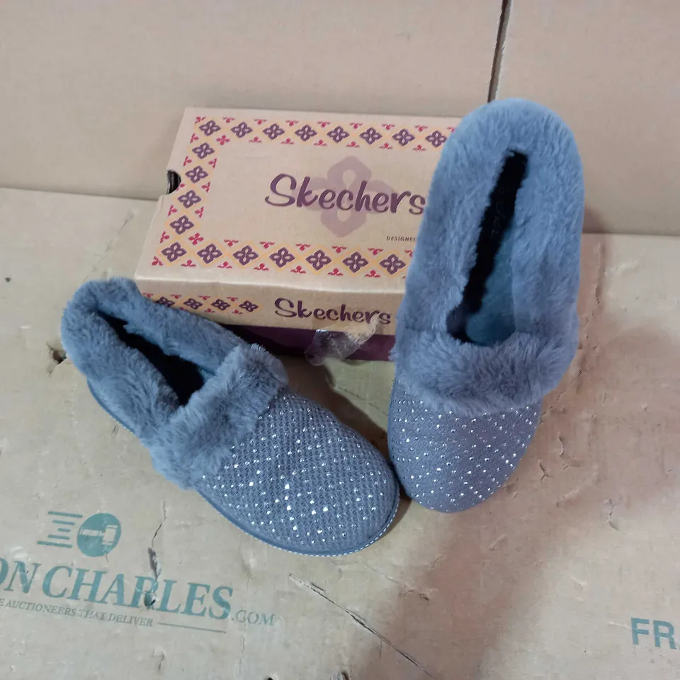 BOXED PAIR OF SKECHERS - SIZE 3