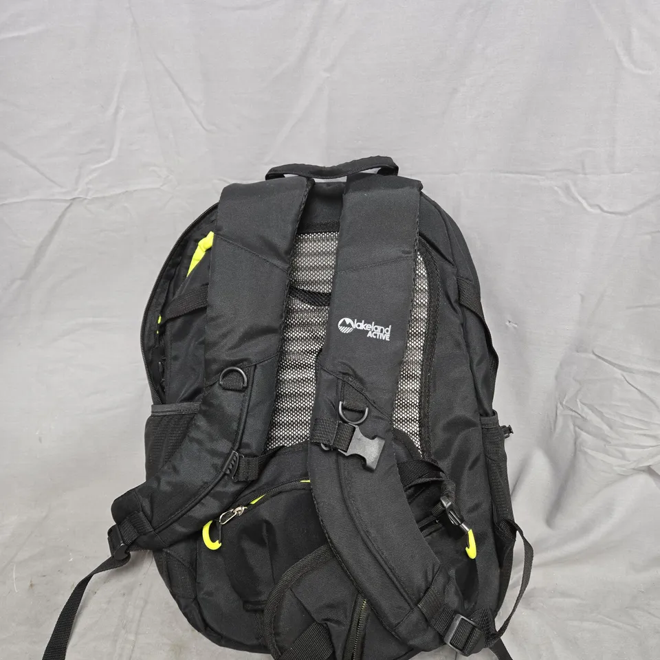 LAKELAND ACTIVE FELLSIDE 20 BLACK RUSK SACK
