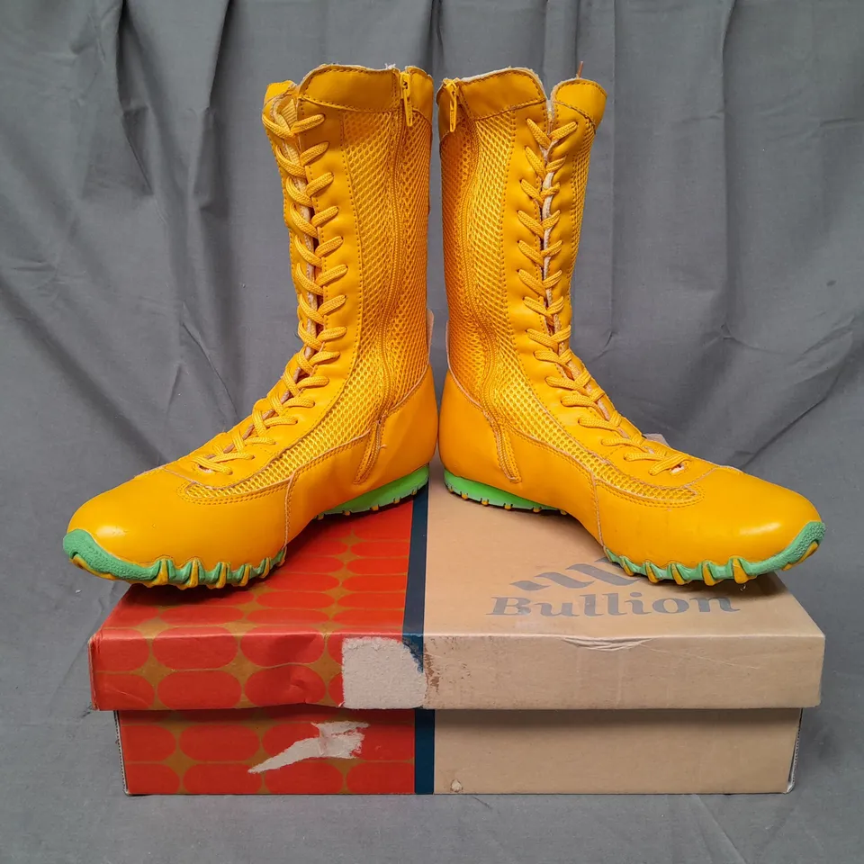 BOXED PAIR OF BULLION SIDE-ZIP LACE UP BOOTS IN YELLOW/GREEN EU SIZE 39