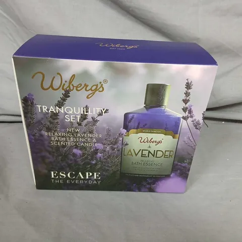WIBERG'S TRANQUILITY SET – LAVENDER BATH ESSENCE & SCENTED CANDLE