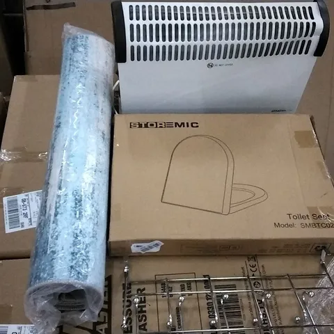 PALLET OF ASSORTED ITEMS INCLUDING A HEATER, TOILET SEAT , RUG , OVER DOOR COAT HANGERS