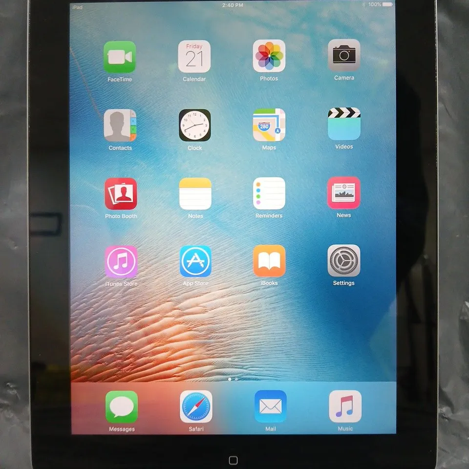 APPLE IPAD A1416