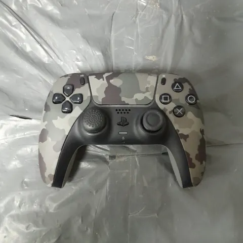 PLAYSTATION 5 DUALSENSE WIRELESS CONTROLLER - GREY CAMOUFLAGE