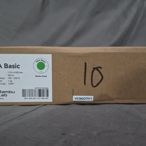 SEALED BAMBU LAB PLA BASIC IN BAMBO GREEN WITH SPOOL