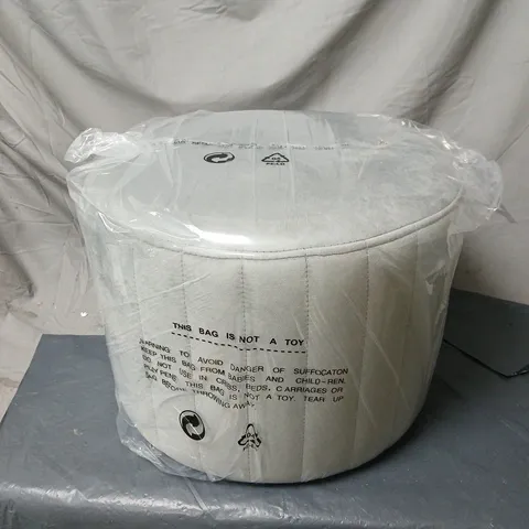 LIVING AND HOME FOOT STOOL BOXED